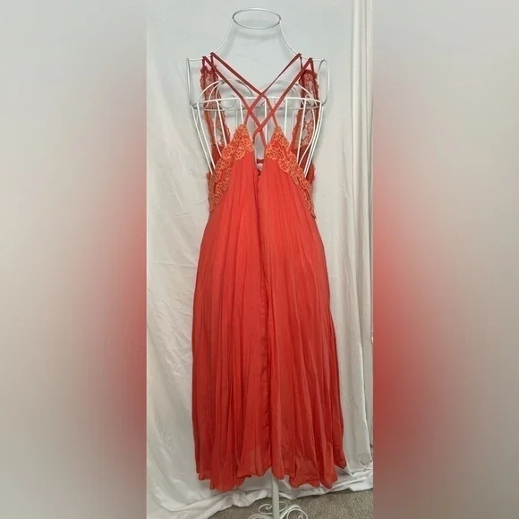 ENTRO Sun Dress - Size Medium - Peach/Orange - Strappy - Good Condition! - Picture 3 of 6